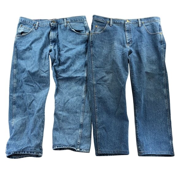 2 Wrangler Mens Jeans Size 38x30 Lot Of Two 47MWZ Blue Denim Straight Leg Casual - Picture 1 of 16